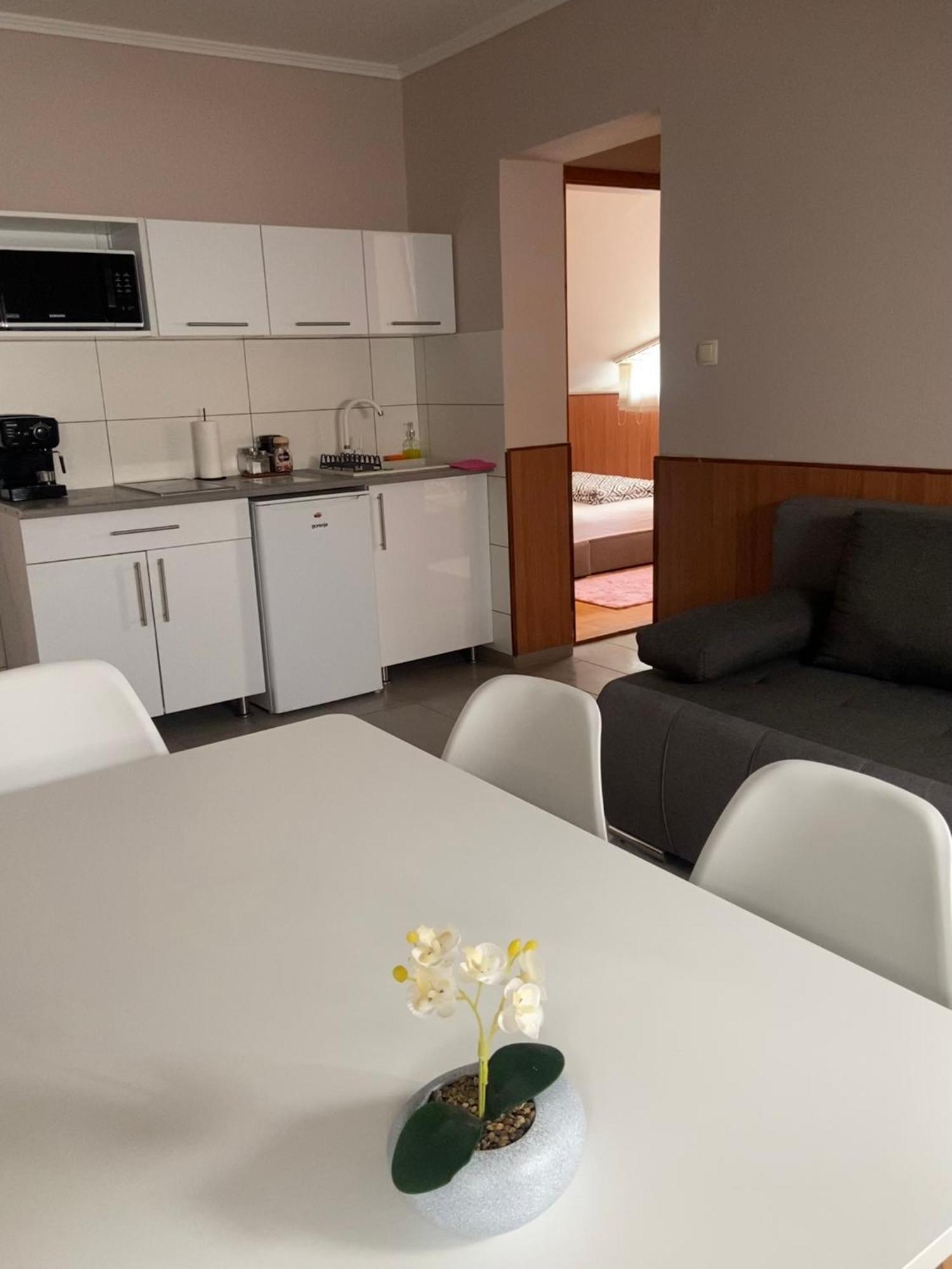 Zaira Apartman Hajdúszoboszló المظهر الخارجي الصورة